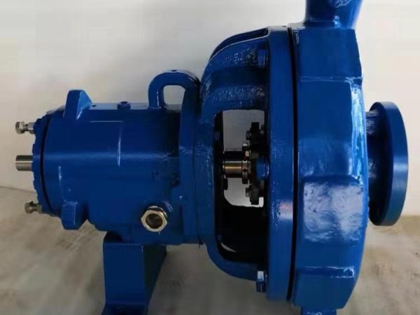 Mark 3 ANSI B73.1 chemical process pump — CD4MCuN duplex stainless steel construction